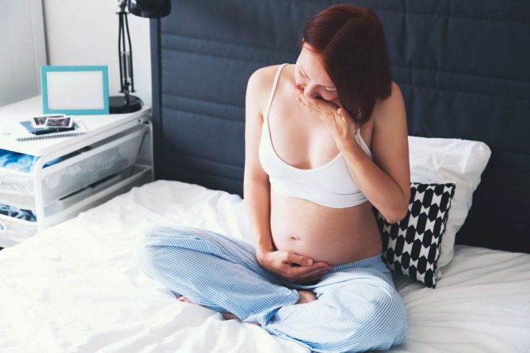 6 weeks pregnant no symptoms