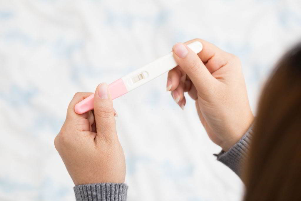 first response pregnancy test faint line