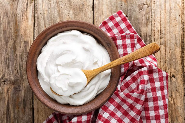 can i eat sour cream while pregnant