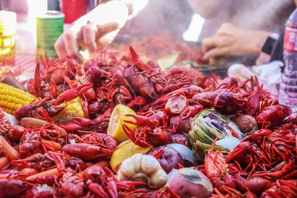 is it safe to eat crawfish during pregnancy