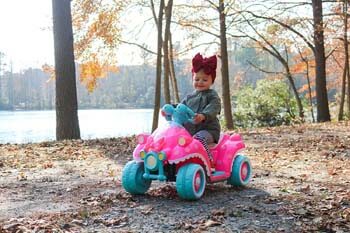 9. Kid Trax Toddler Disney Minnie Mouse Electric Quad Ride On Toy