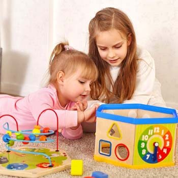 9. TOP BRIGHT Activity Cube Toys